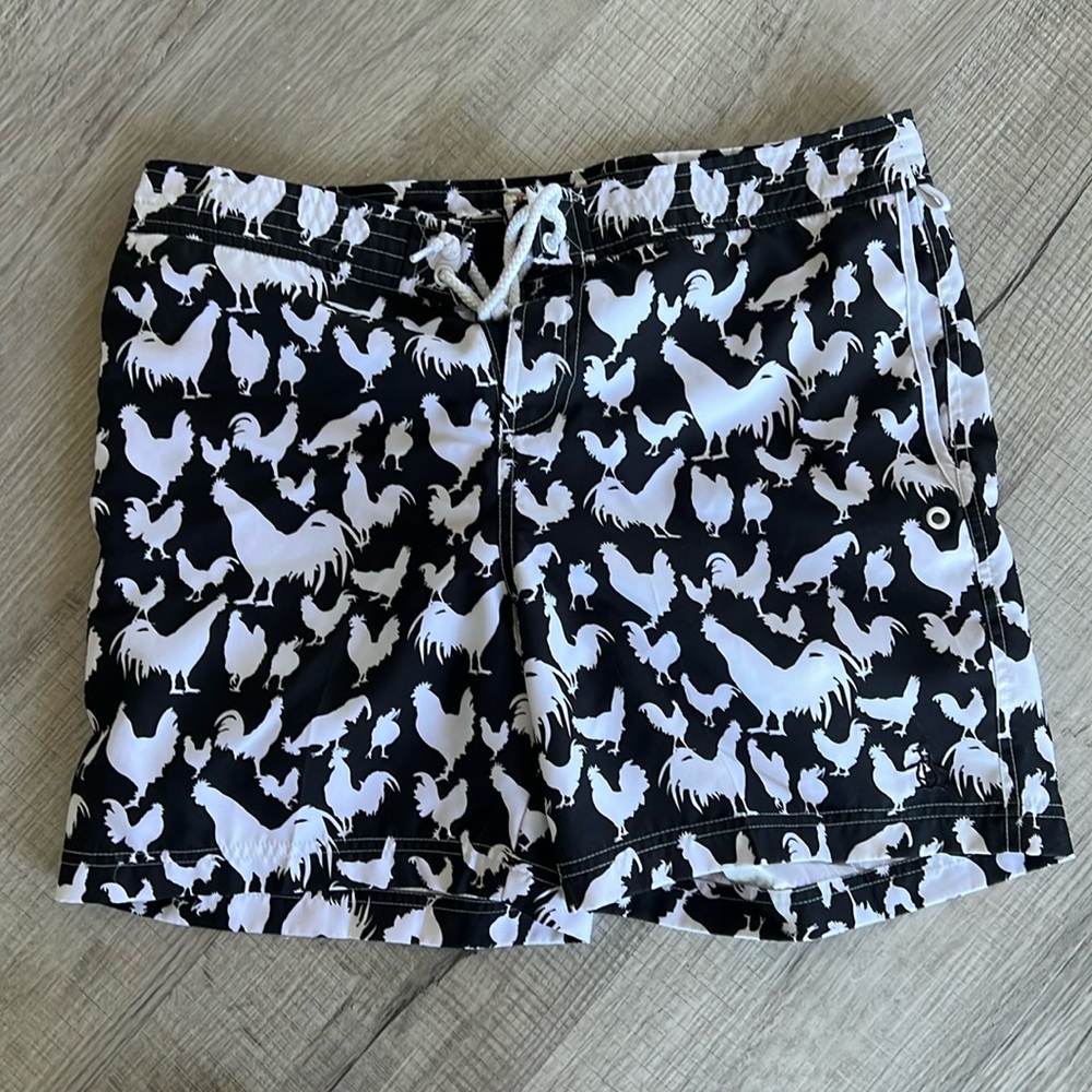 Penguin swim trunks size 33, rooster print